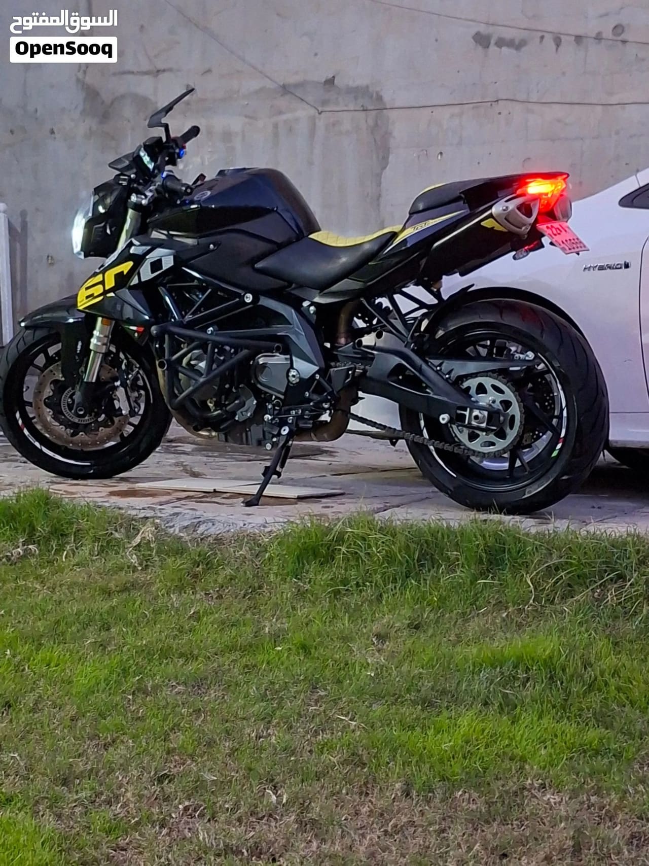 بينيلي 752S Standard 4